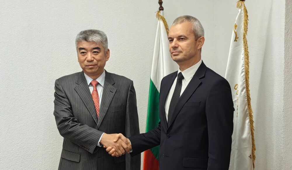 Костадин Костадинов: Доказахме многократно досега, че можем да създаваме дипломатически мостове