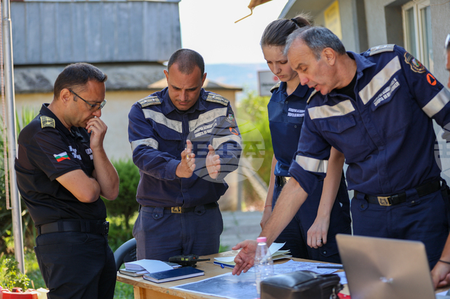 Село Микрево - Александър Джартов - кризисен щаб