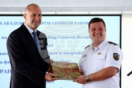 Военна академия - дипломи - връчване