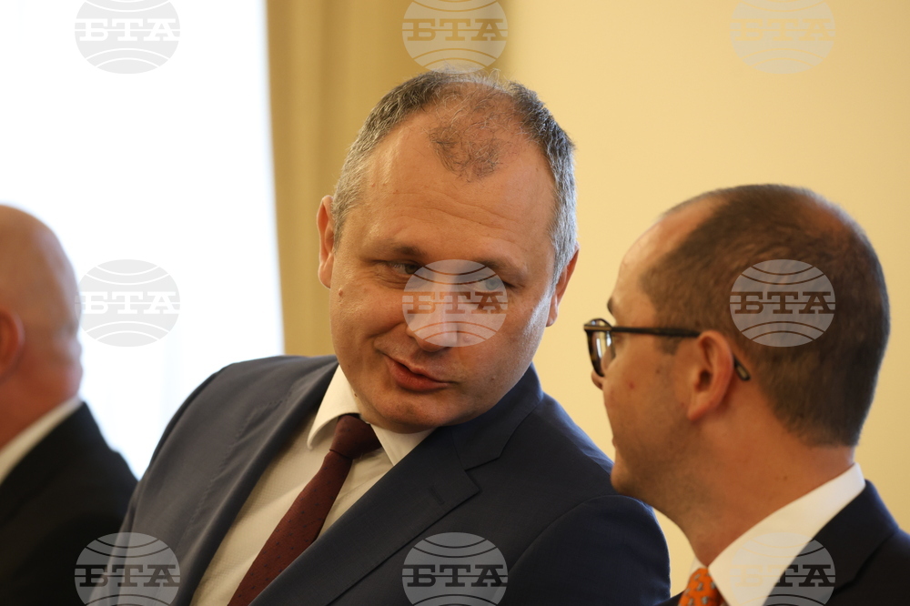 Министерски съвет - заседание - Валентин Мундров