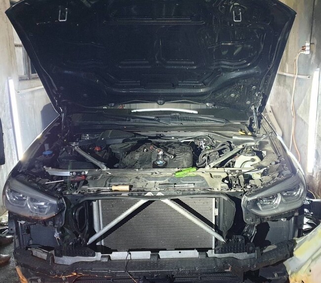 МВР: За часове криминалисти на СДВР разкриха кражба на автомобил и задържаха извършителите 