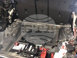 За часове криминалисти на СДВР разкриха кражба на автомобил и задържаха извършителите 