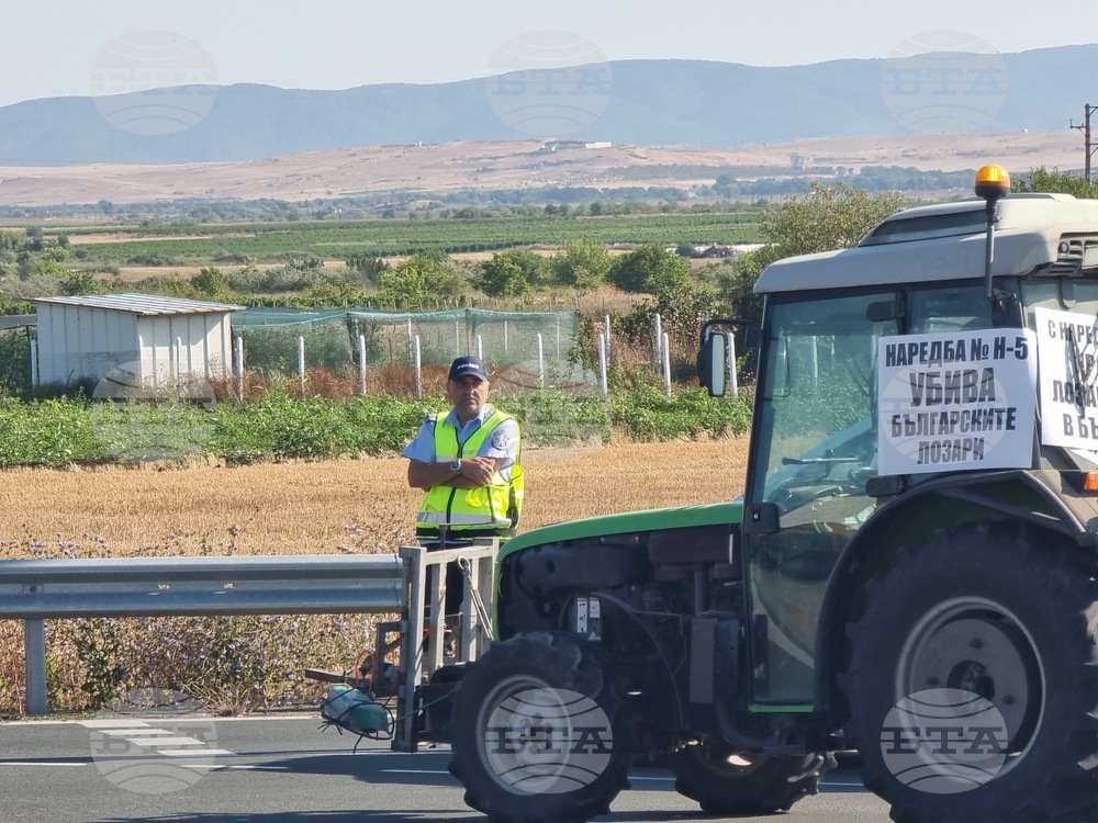 Поморие - винопроизводители и лозари - протест