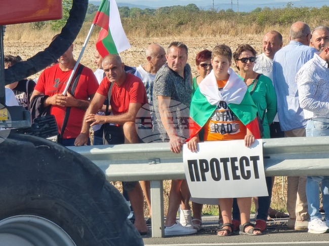 Поморие - винопроизводители и лозари - протест 