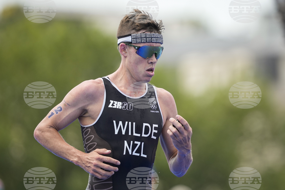 Двукратният олимпийски медалист в триатлона Хейдън Уайлд е с множество фрактури след падане от велосипед