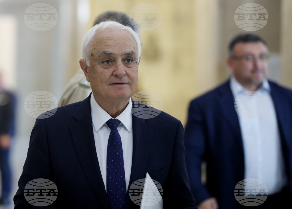 Народно събрание - Комисия по отбрана - заседание - Атанас Запрянов