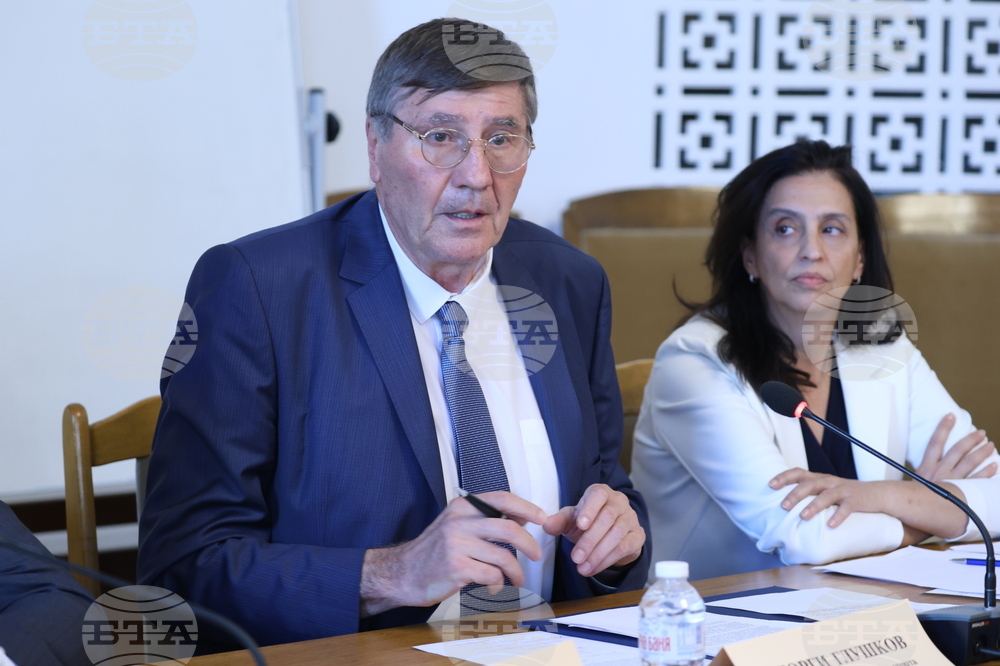 Народно събрание  - Комисия по въпросите на младежта и спорта - заседание - Георги Глушков