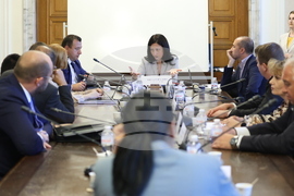 Парламент - Временна комисия - заседание