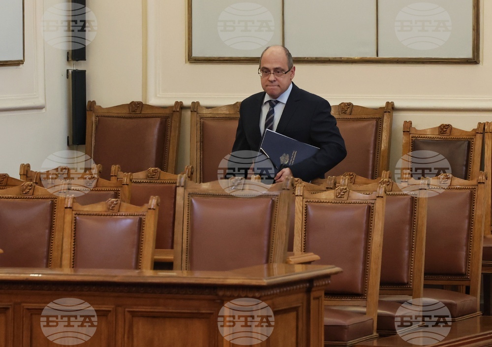 Парламент- извънредно заседание - Лазар Лазаров