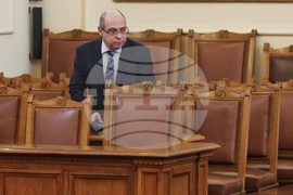 Парламент- извънредно заседание - Лазар Лазаров