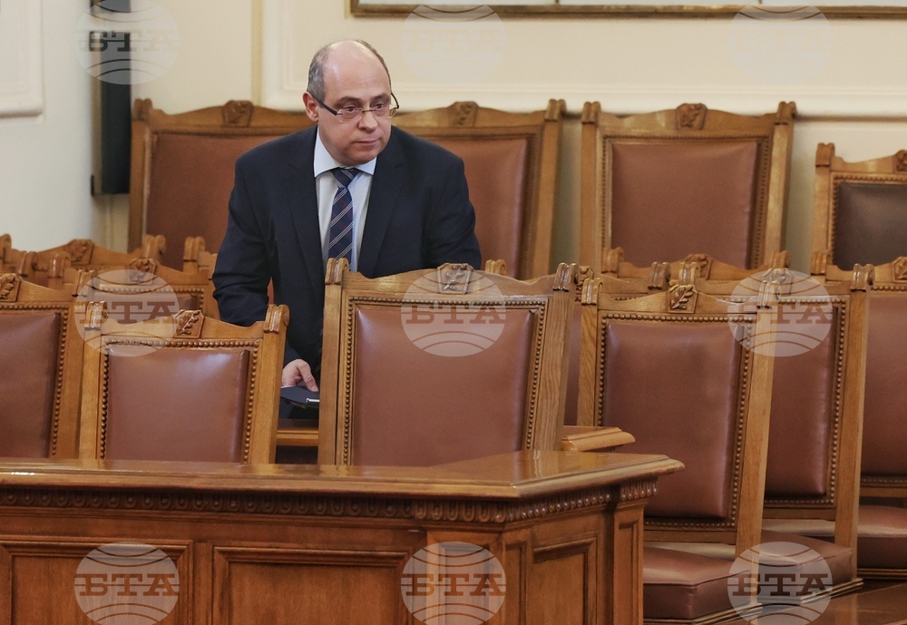 Парламент- извънредно заседание - Лазар Лазаров