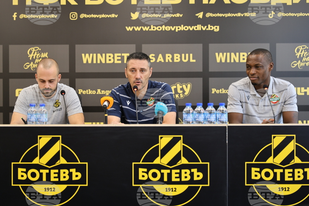 Пловдив - футбол - ПФК Ботев Пловдив - пресконференция