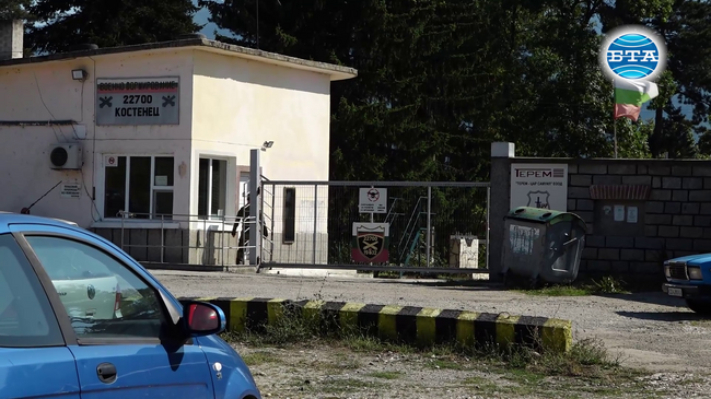 Започнали са огледи в завод "Терем", каза заместник-кметът на община Костенец след аварията