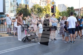 Метростанция „Опълченска“ - протест