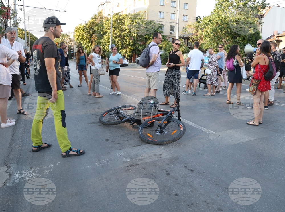 Метростанция „Опълченска“ - протест
