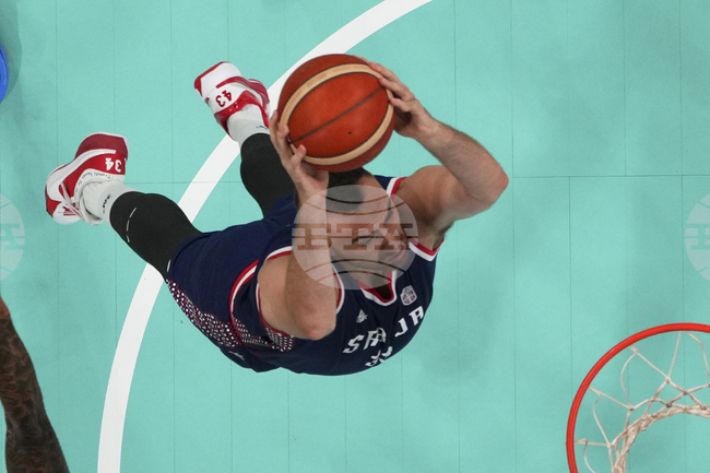 Никола Милутинов и Тайрик Джоунс се завръщат в състава на баскетболния Олимпиакос за финала срещу Панатинайкос за Купата на Гърция