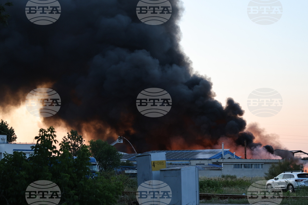 Село Царацово - предприятие за преработка на отпадъци - пожар