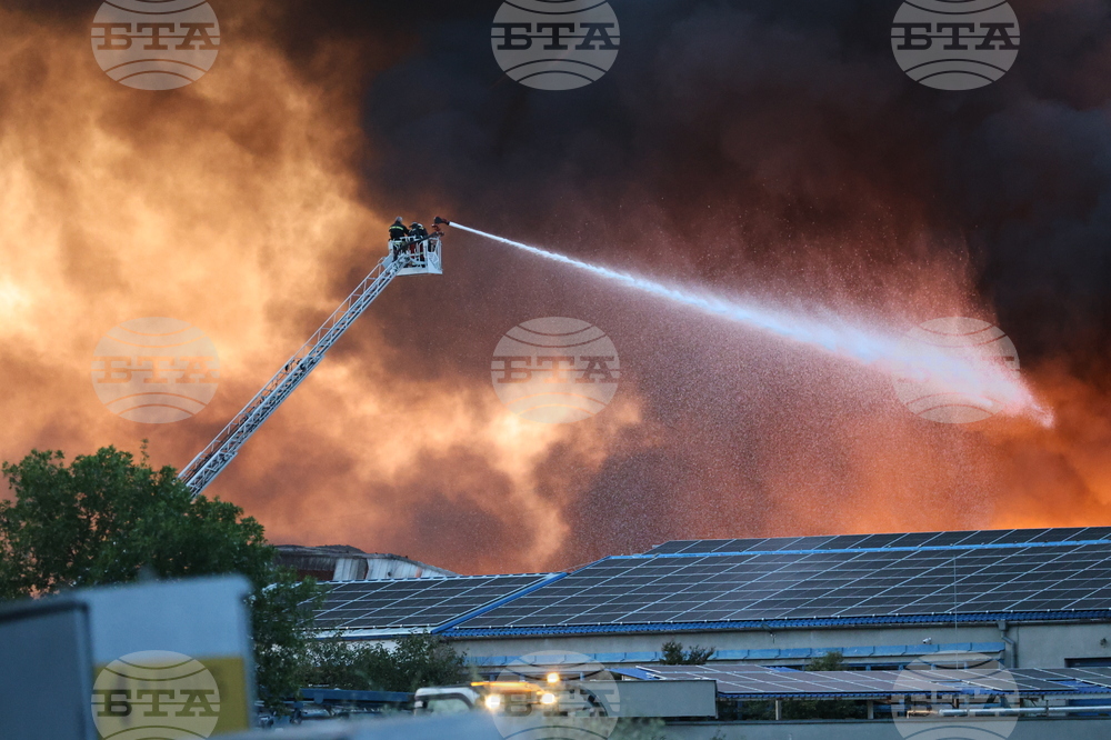 Село Царацово - предприятие за преработка на отпадъци - пожар