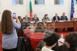 Народно събрание - Продължаваме Промяната - ученици - среща
