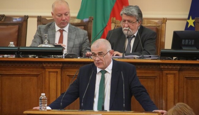 БСП подкрепи жестовия език