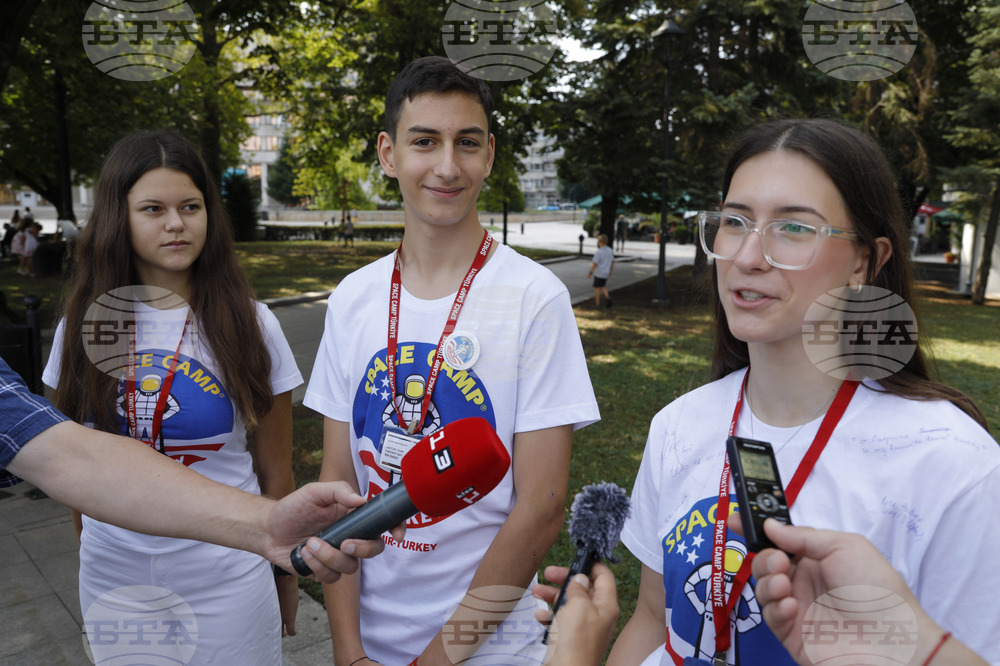 Русе - ученици - НАСА - „Space Camp Turkey"