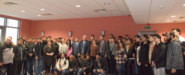 Чуждестранните студенти в Русенския университет отпразнуваха студентския празник 