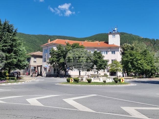 Твърдица отбелязва 61 години от обявяването си за град