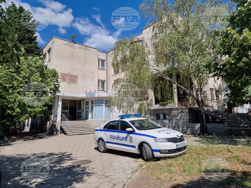 Криминалисти от Твърдица са задържали извършител на кражба на пари в град Шивачево