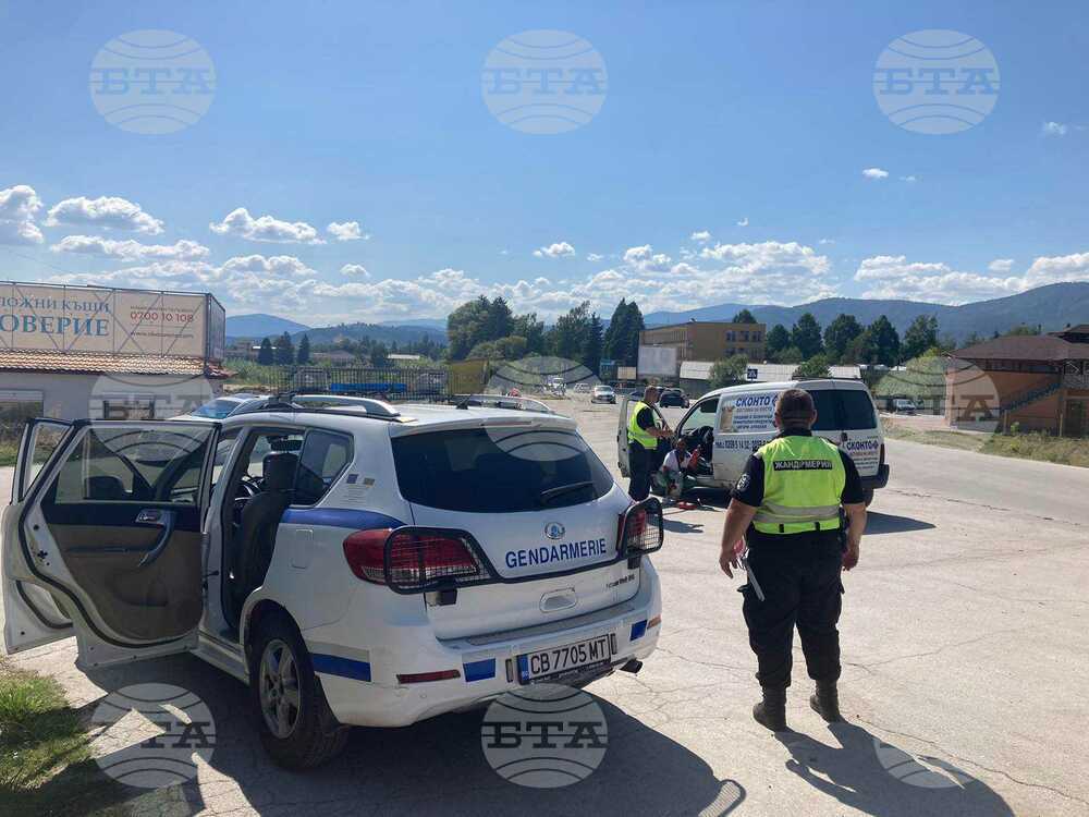 По време на специализирана полицейска операция в област Пазарджик са съставени 62 акта и 184 фиша, съобщиха от полицията