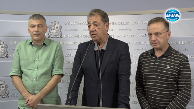 Днешната сесия за пореден път показа, че в СОС образуващият елемент на това икономическо мнозинство е ГЕРБ, каза Вили Лилков от „Синя София“