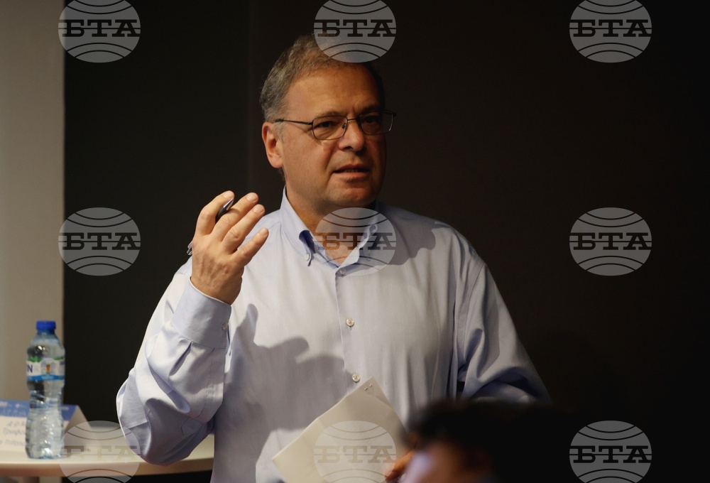 "Марица-изток" може да стане един от най-динамичните индустриални региони в Югоизточна Европа, каза енергийният експерт Юлиян Попов пред БТА