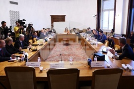 Парламент - комисия - меморандум