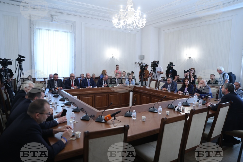 Народно събрание - Временна комисия - Мартин Божанов