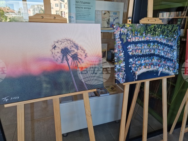 Бургас - Фотоизложба „Родопско-морски срещи с природата“ - Тенчо Петков