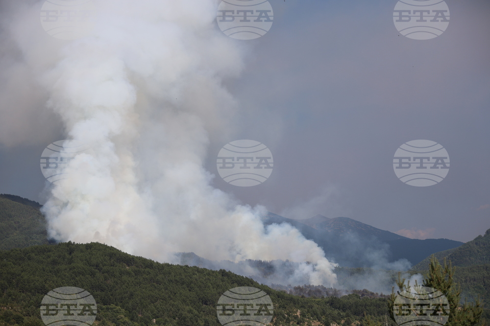 Село Сенокос - горски пожар