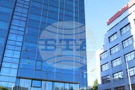 Автомобил е катастрофирал на бул. "Тодор Александров" в столицата