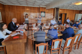 Село Трекляно - Парламентарна комисия по демографска политика, децата и семейството - изнесено заседание