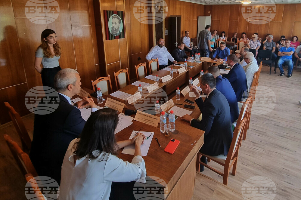Село Трекляно - Парламентарна комисия по демографска политика, децата и семейството - изнесено заседание