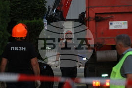 Автомобил е катастрофирал на бул. "Тодор Александров" в столицата