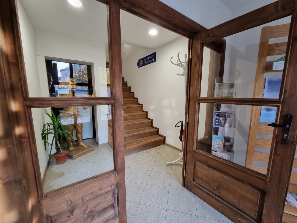 National Press Club - vestibule