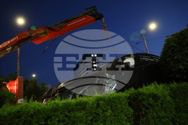 Автомобил е катастрофирал на бул. "Тодор Александров" в столицата