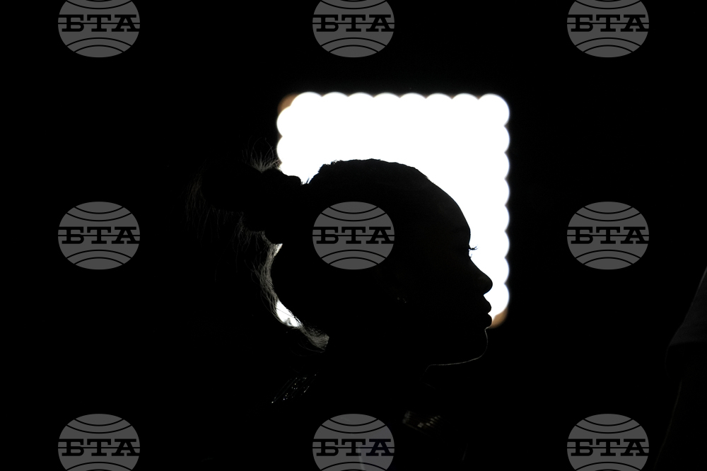 Млад мъж застреля 15-годишната си приятелка в кампуса на университета „Богазичи“ в Истанбул, след което се самоуби 