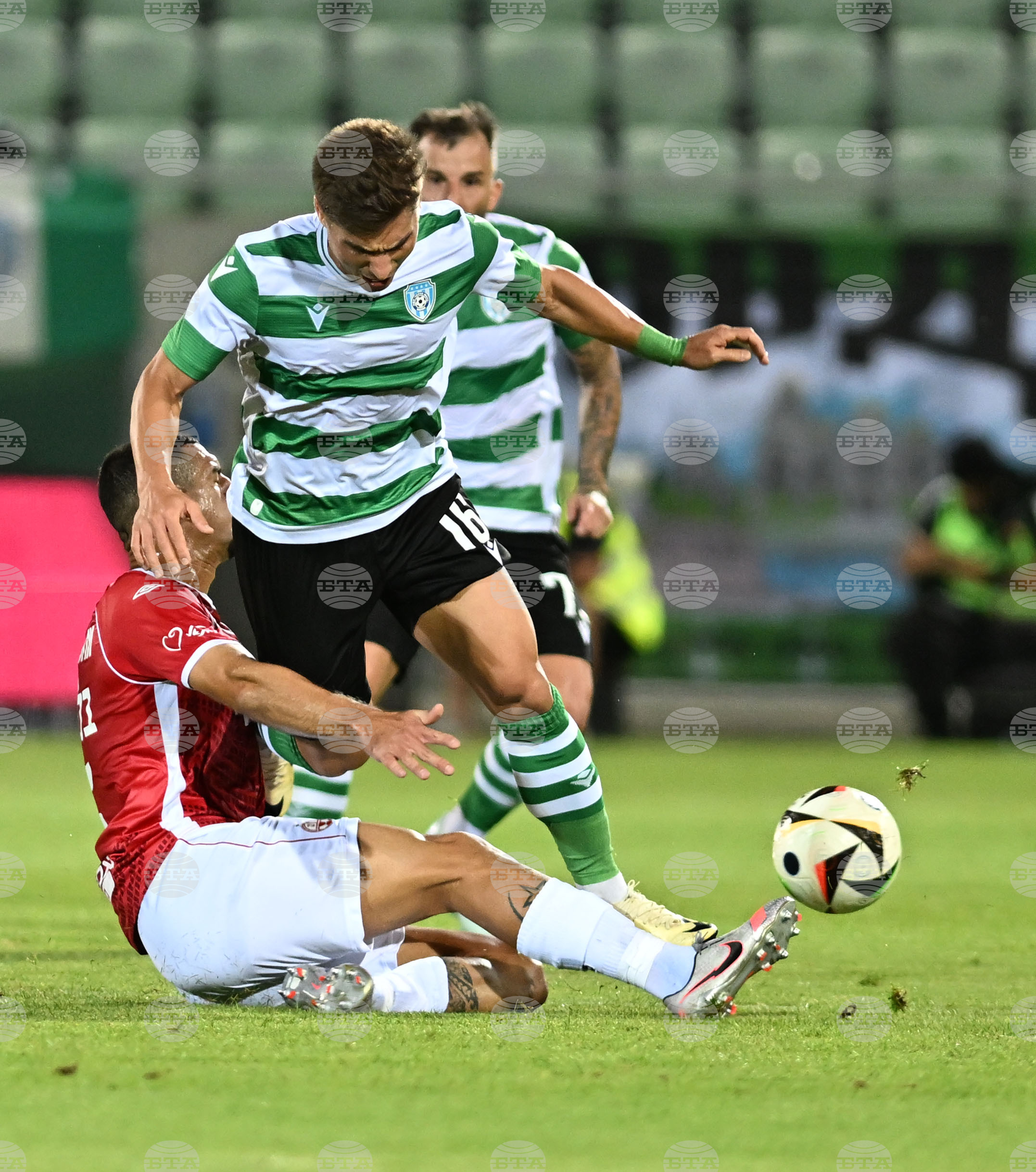 Разград - футбол - Лига на конференциите - Черно море - Апоел