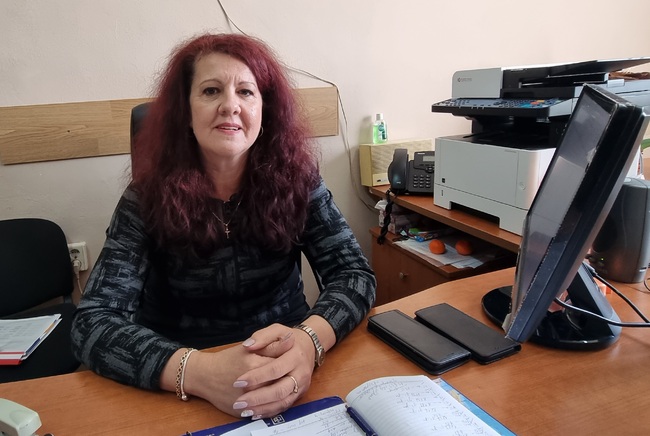 Изцяло присъствено учат от днес учениците от област Кърджали