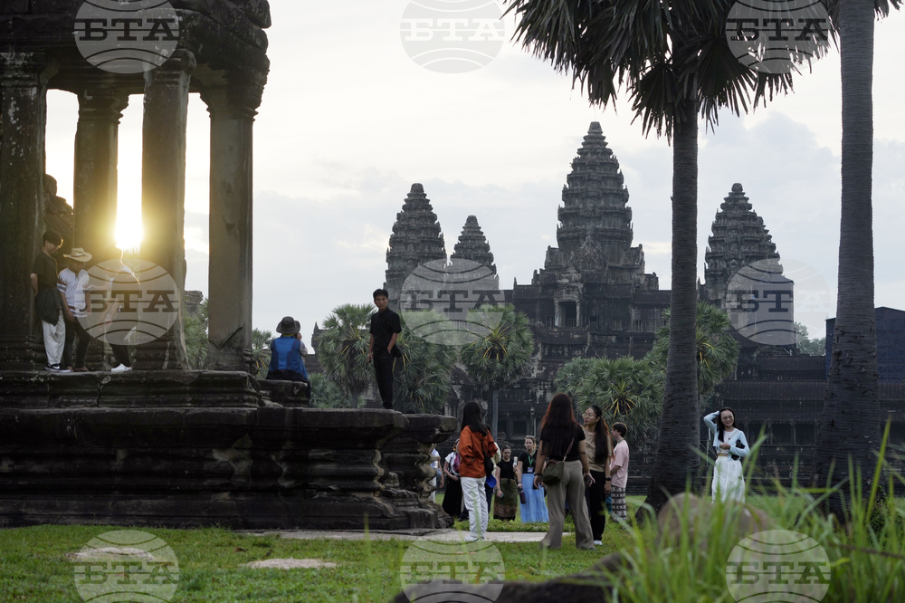 Археолози ще реставрират портата на храм от десети век в камбоджанския комплекс Ангкор
