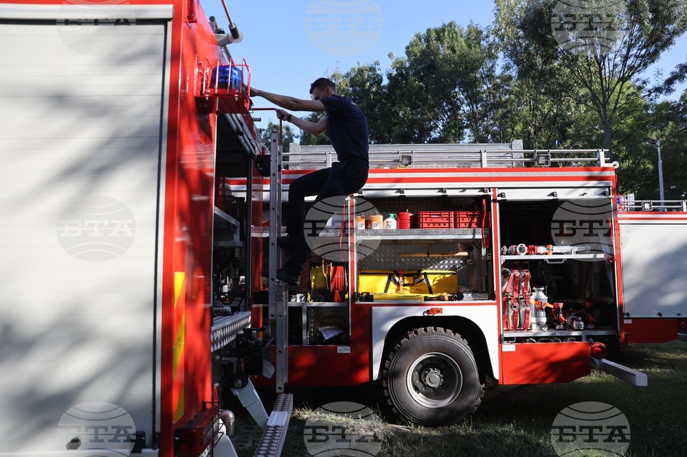 Нови пожарни автомобили