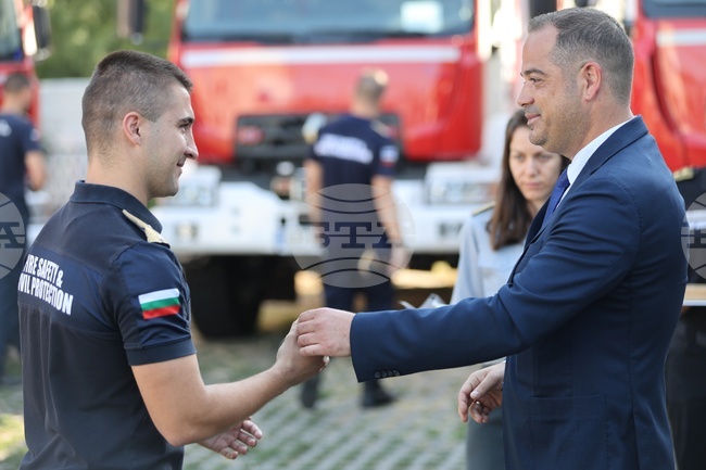 Нови пожарни автомобили