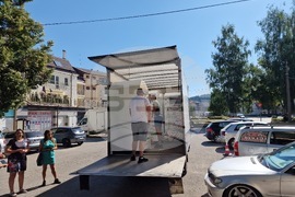 Самоков - контейнери за дрехи