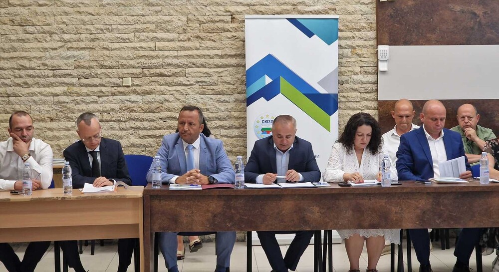 СЮЗО: Югозападните общини обединяват сили за решаване на задачата „ТБО“