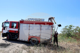 Варна - сухи треви - пожар